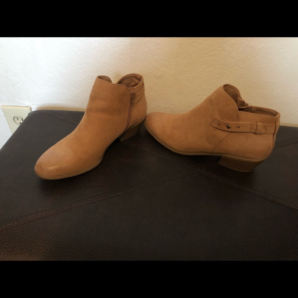 Booties - Picture 6 of 6